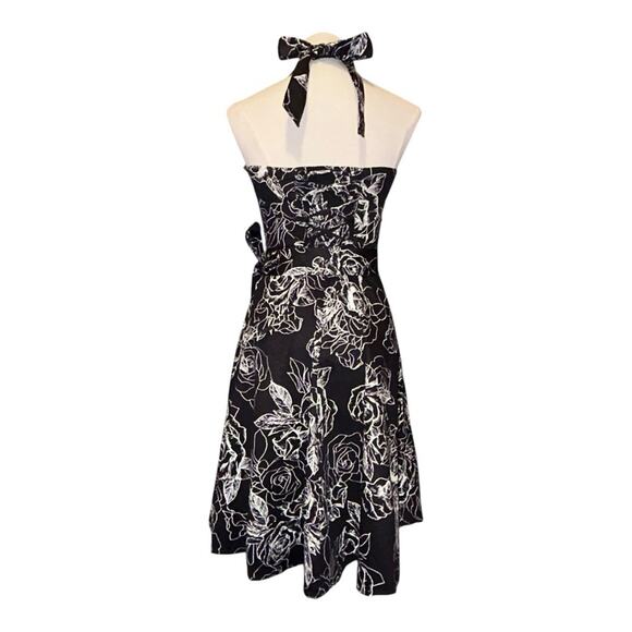 Women’s 50’s Black and White Floral Halter Retro 50’s Pin Up Dress Size Small - Picture 3 of 11